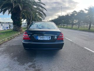 Mercedes-Benz Clase E 2005