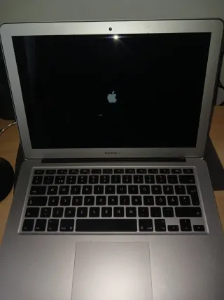 Portátil Apple Gris 350€