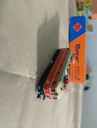 Locomotora ROCO BR 1044.27