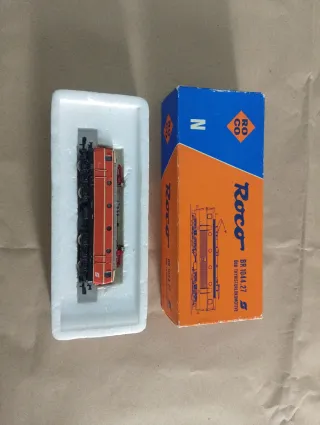 Locomotora ROCO BR 1044.27