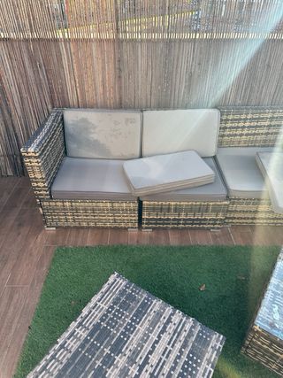 Conjunto de Sofá y Mesa Exterior