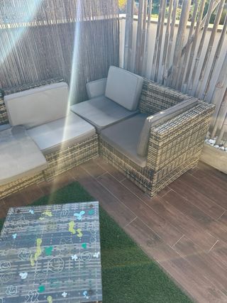 Conjunto de Sofá y Mesa Exterior