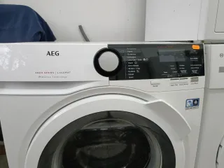 Lavadora AEG 8kg Carga Frontal