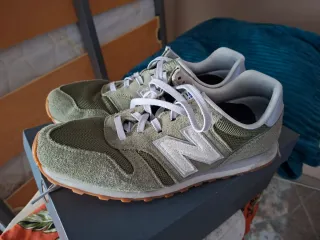 Zapatillas New Balance Verde Talla 45. Talla 11