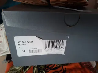 Zapatillas New Balance Verde Talla 45. Talla 11