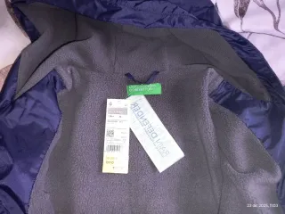 Chaqueta impermeable Benetton niño azul