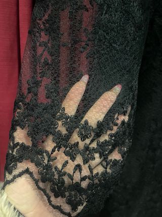 Vestito nero lungo pizzo trasparenze