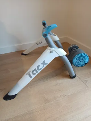 Rodillo Tacx Flow Smart Bicicleta