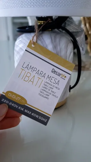 Lámpara de mesa cerámica y tela. Tengo 3 iguales