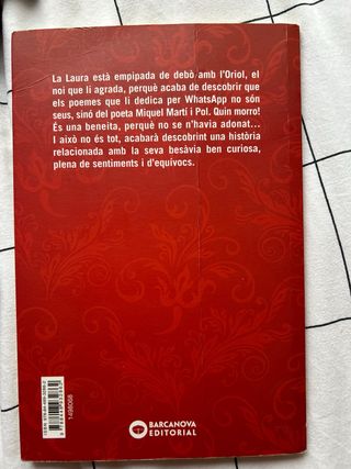 Dedica'm un poema encara que sigui teu