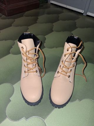 Stivaletti donna beige NUOVI