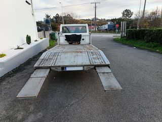 Ford Transit grúa portavehiculos