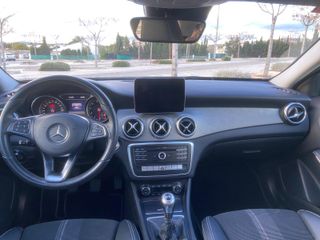 MERCEDES-BENZ Clase GLA GLA 180 5p.