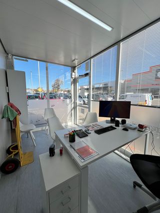 Caseta Oficina Acristalada