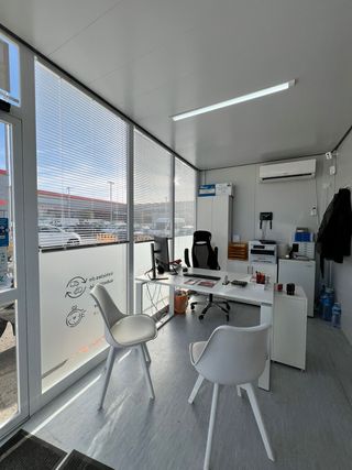 Caseta Oficina Acristalada