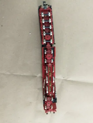 Locomotora Arnold BR 1044.27 Roco