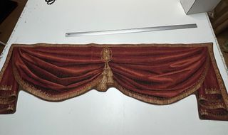 Volante bordado de colección