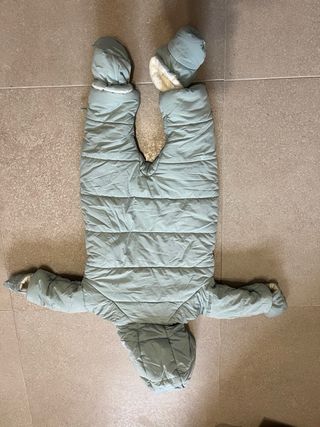 Buzo bebé 9-12 meses sin estrenar