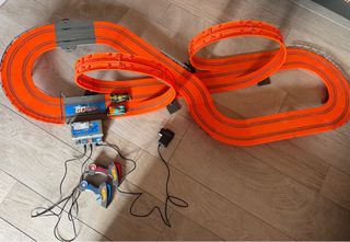 Scalextric Hot Wheels Divertidísimo