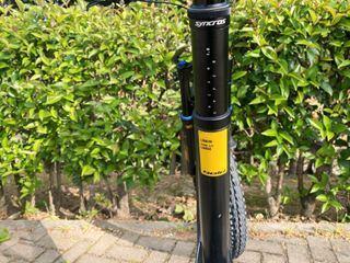 Bicicleta Bold Linkin Pro Ohlins