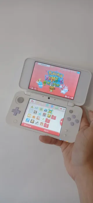 New Nintendo 2DS XL Blanca Tomodachi Life