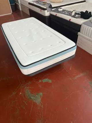 105x200 COLCHÓN VISCO + BASE TAPIZADA