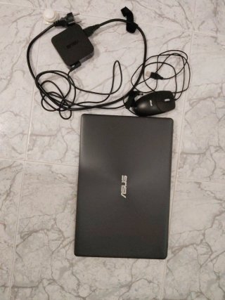 Portátil ASUS Procesador: AMD A10