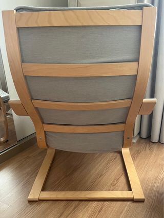 Sillón mecedora Ikea madera