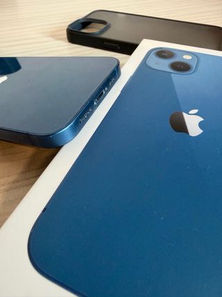 iPhone 13 128GB Azul