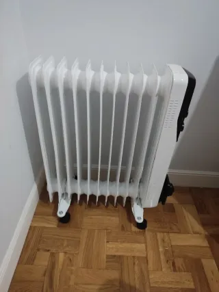 Radiador Eléctrico Ufesa Antares 2500