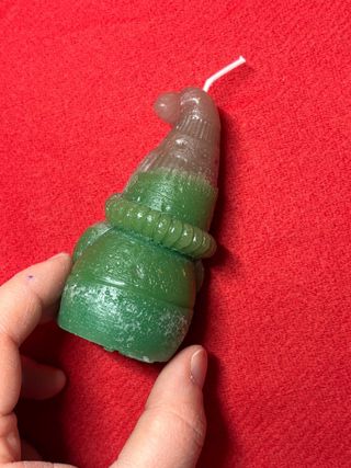 Candela artigianale 9 cm gnomo natalizio