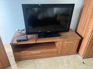 Mueble salón TV madera