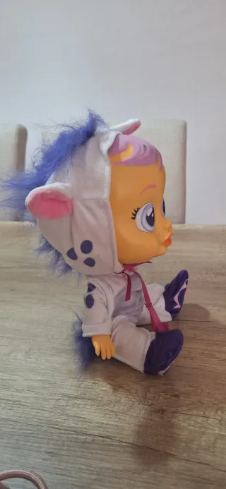 Bebé Llorón con Pijama de Unicornio