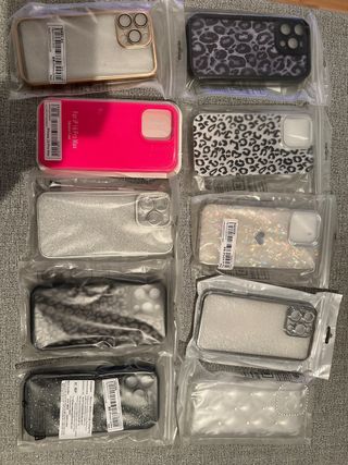 Fundas sin estrenar iPhone 16 Pro Max