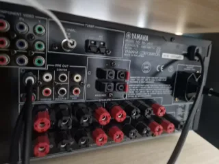 Receptor Yamaha RX-V650