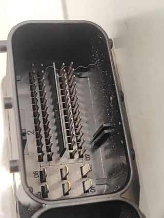 Bmw 305178 centralita motor uce 0281030980 serie 1