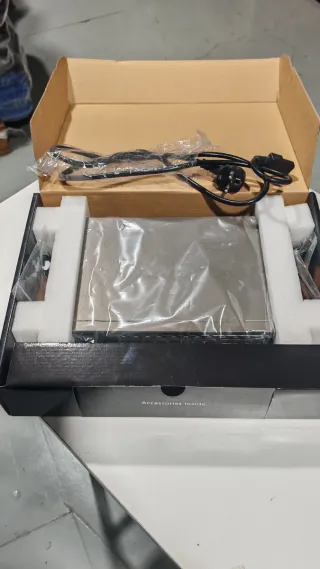 Switch Tenda 24 Puertos Ethernet TEP1024D