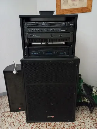 Equipo de Sonido y Luces Profesional