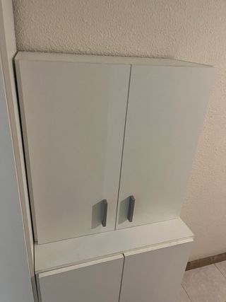 Armario de almacenaje blanco