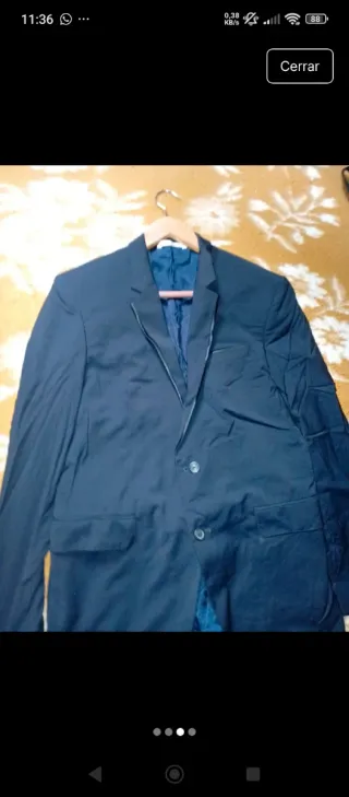 Traje de hombre azul