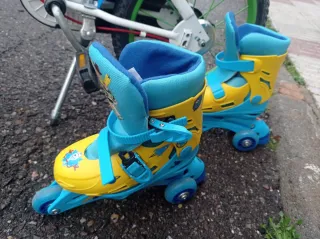 Bicicleta Infantil y patines Toy Story