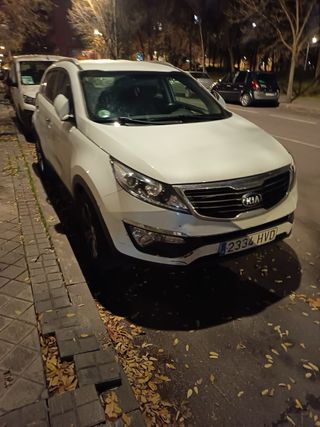 KiA- sportage KiA sportage 2013