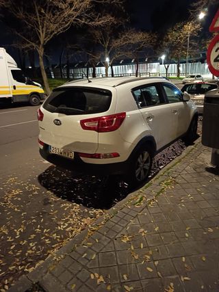 KiA- sportage KiA sportage 2013