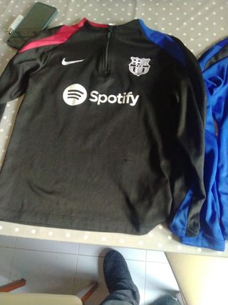Sudadera FC Barcelona Nike Spotify talla 14 Años