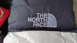 Chaleco The North Face Negro y Blanco.Original