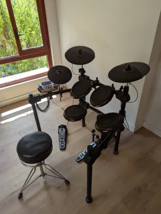 Batería Electrónica Fame DD-5500 PRO