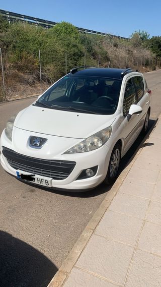 Peugeot 207 2011
