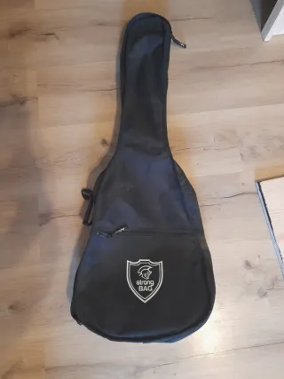 Guitarra Rocio N°C7N, pequeña