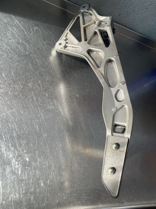 Estribera Izquierda Honda CB600F Hornet 2008