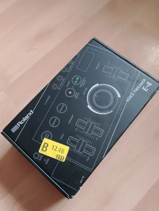 Roland Voice Tweaker E-4 Pedal Efectos Voz